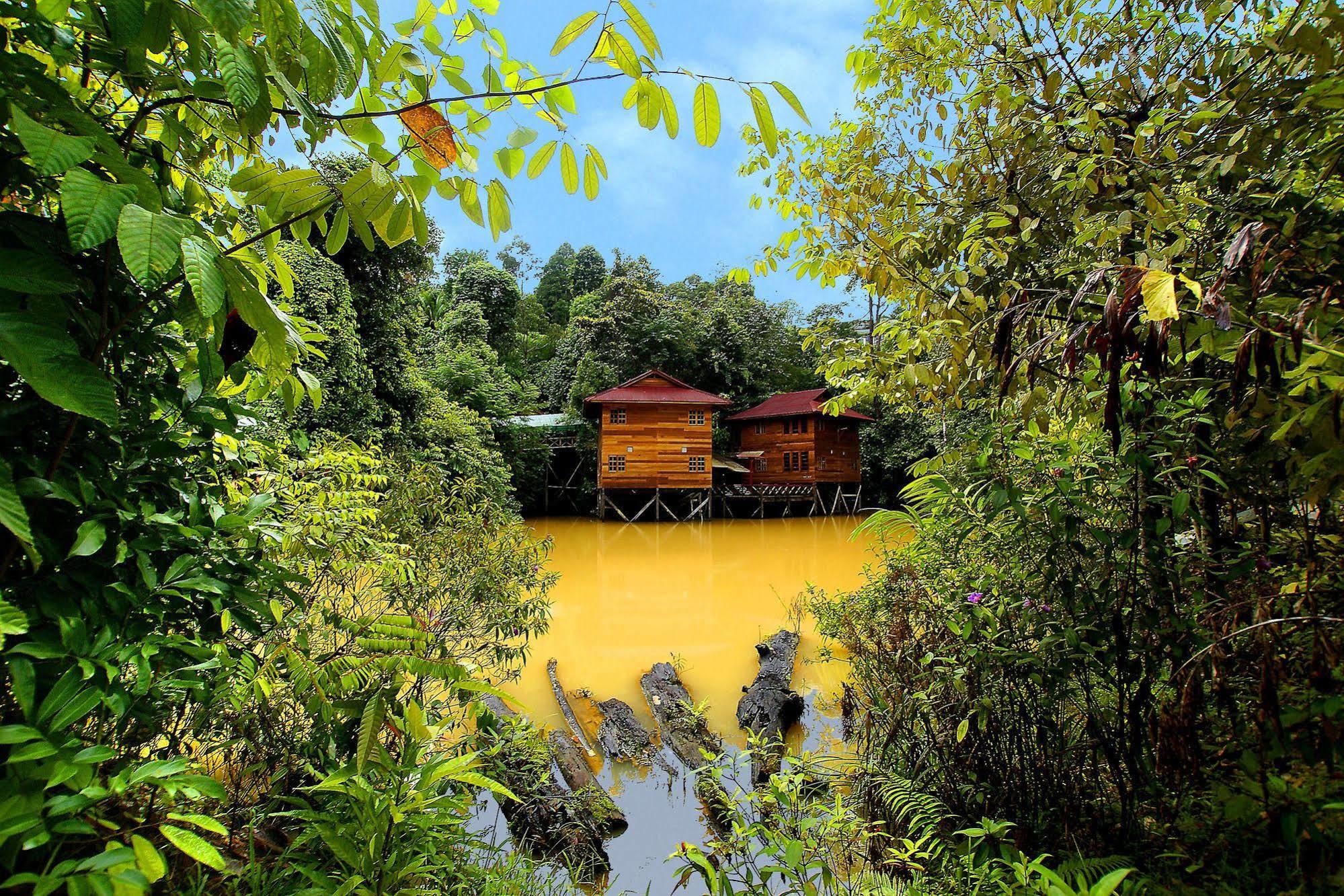 Borneo Tropical Rainforest Resort Miri Exterior photo