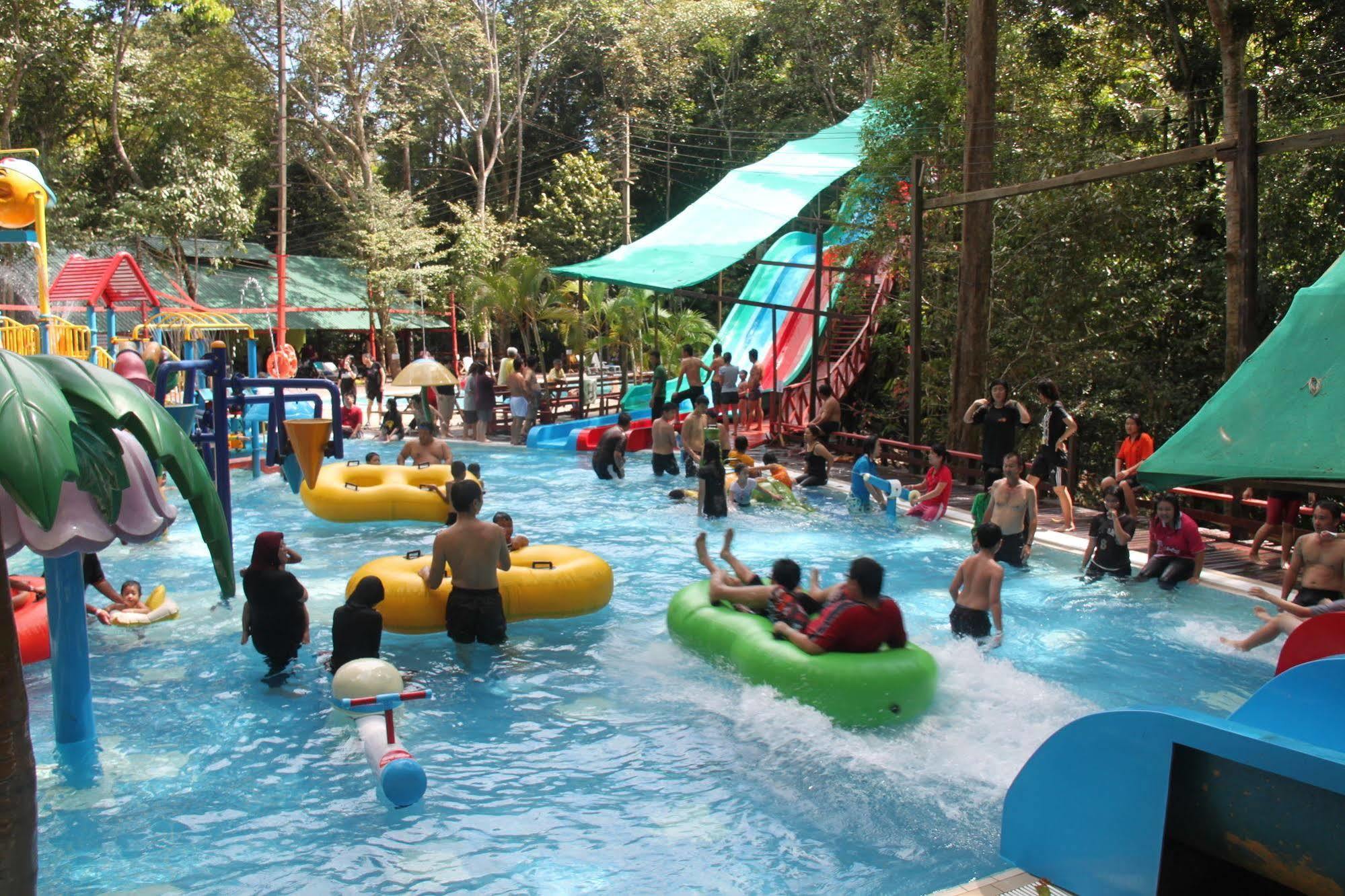 Borneo Tropical Rainforest Resort Miri Exterior photo